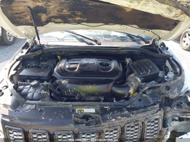 Photo 9 VIN: 1C4RJFAG4HC955476 - JEEP GRAND CHEROKEE 