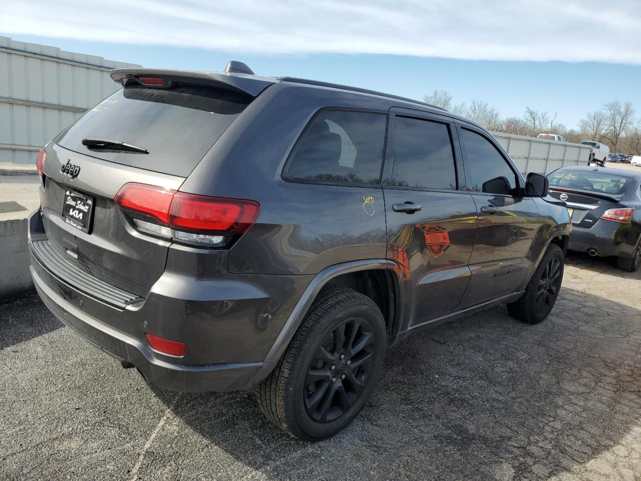 Photo 2 VIN: 1C4RJFAG4JC396808 - JEEP GRAND CHEROKEE 