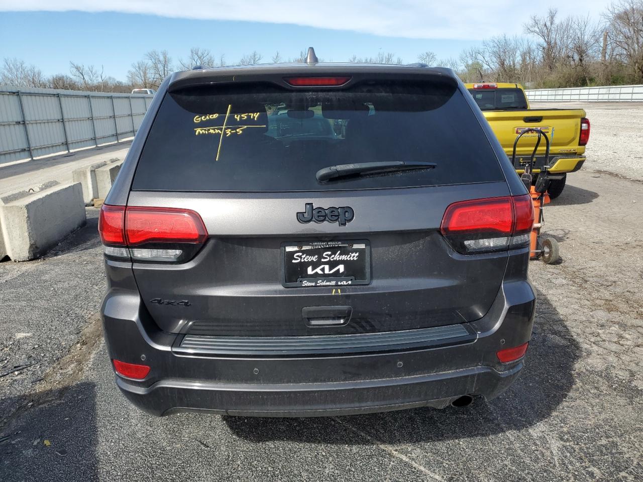 Photo 5 VIN: 1C4RJFAG4JC396808 - JEEP GRAND CHEROKEE 