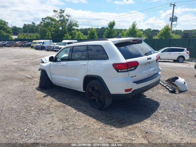 Photo 2 VIN: 1C4RJFAG4KC739845 - JEEP GRAND CHEROKEE 