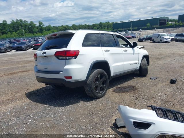 Photo 3 VIN: 1C4RJFAG4KC739845 - JEEP GRAND CHEROKEE 