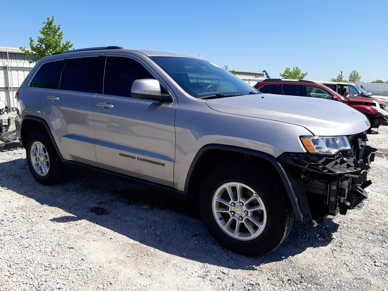 Photo 3 VIN: 1C4RJFAG4KC759769 - JEEP GRAND CHEROKEE 