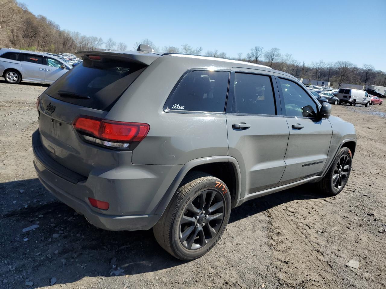 Photo 2 VIN: 1C4RJFAG4LC350723 - JEEP GRAND CHEROKEE 