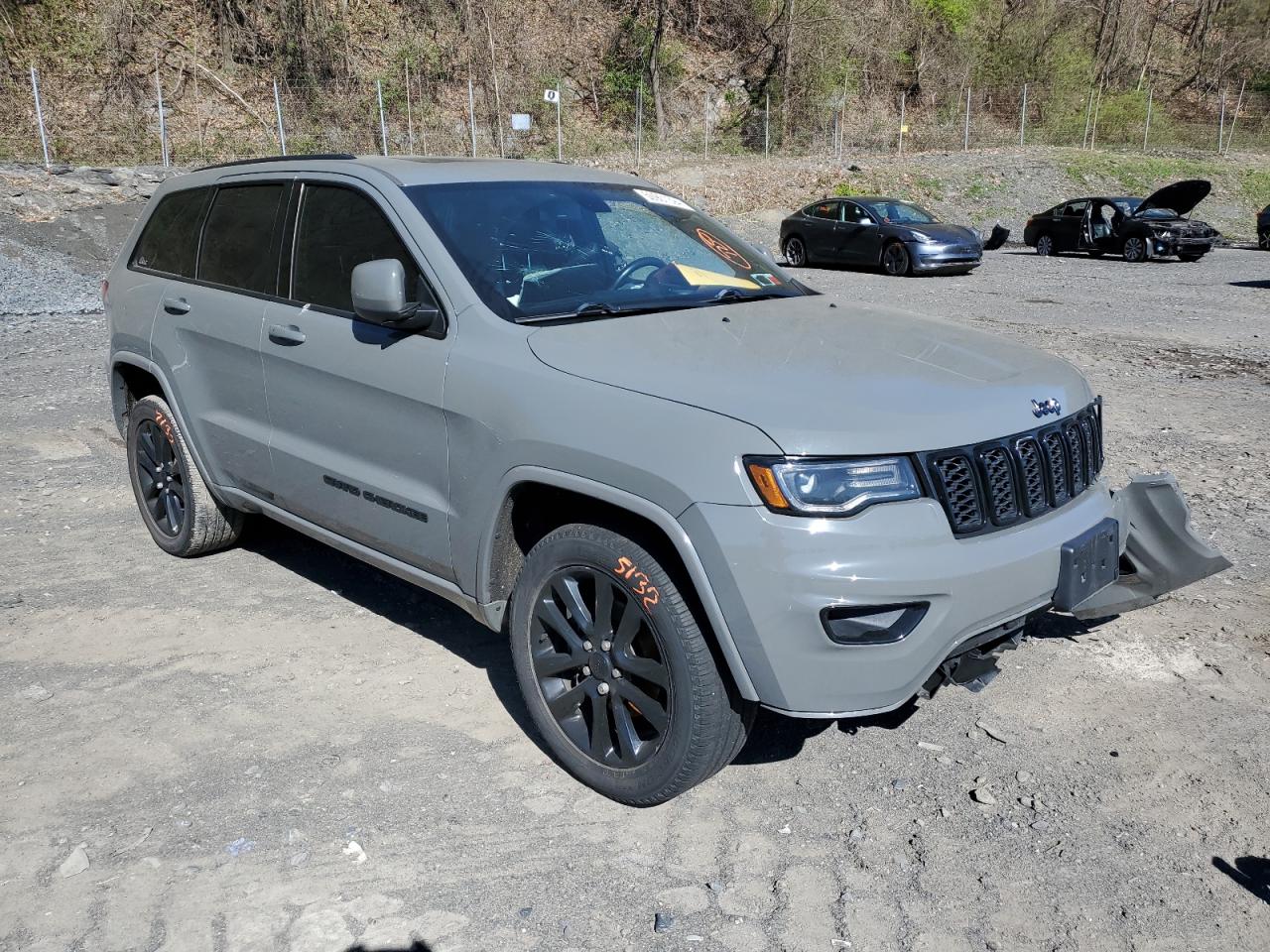 Photo 3 VIN: 1C4RJFAG4LC350723 - JEEP GRAND CHEROKEE 