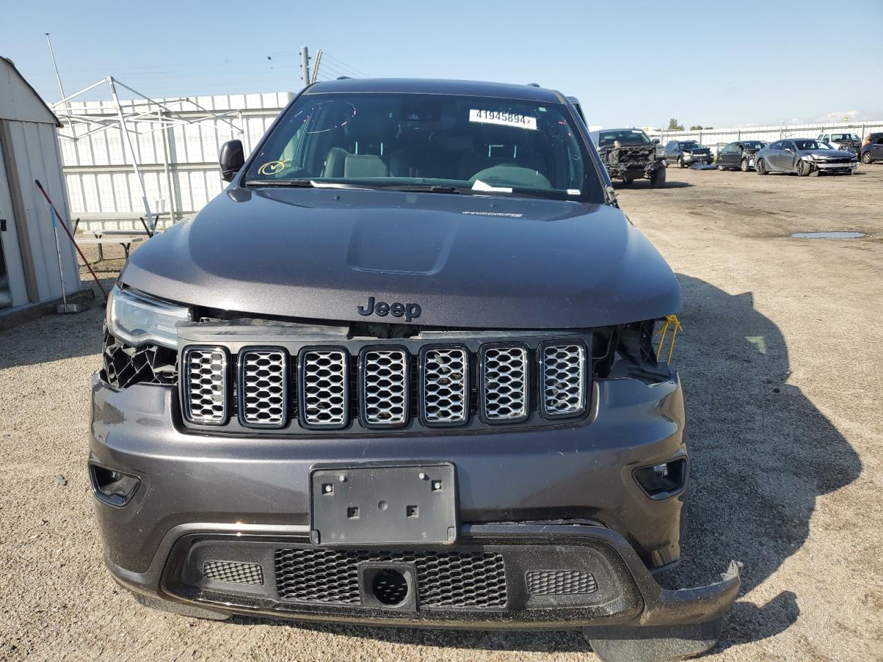 Photo 4 VIN: 1C4RJFAG4LC391210 - JEEP GRAND CHEROKEE 