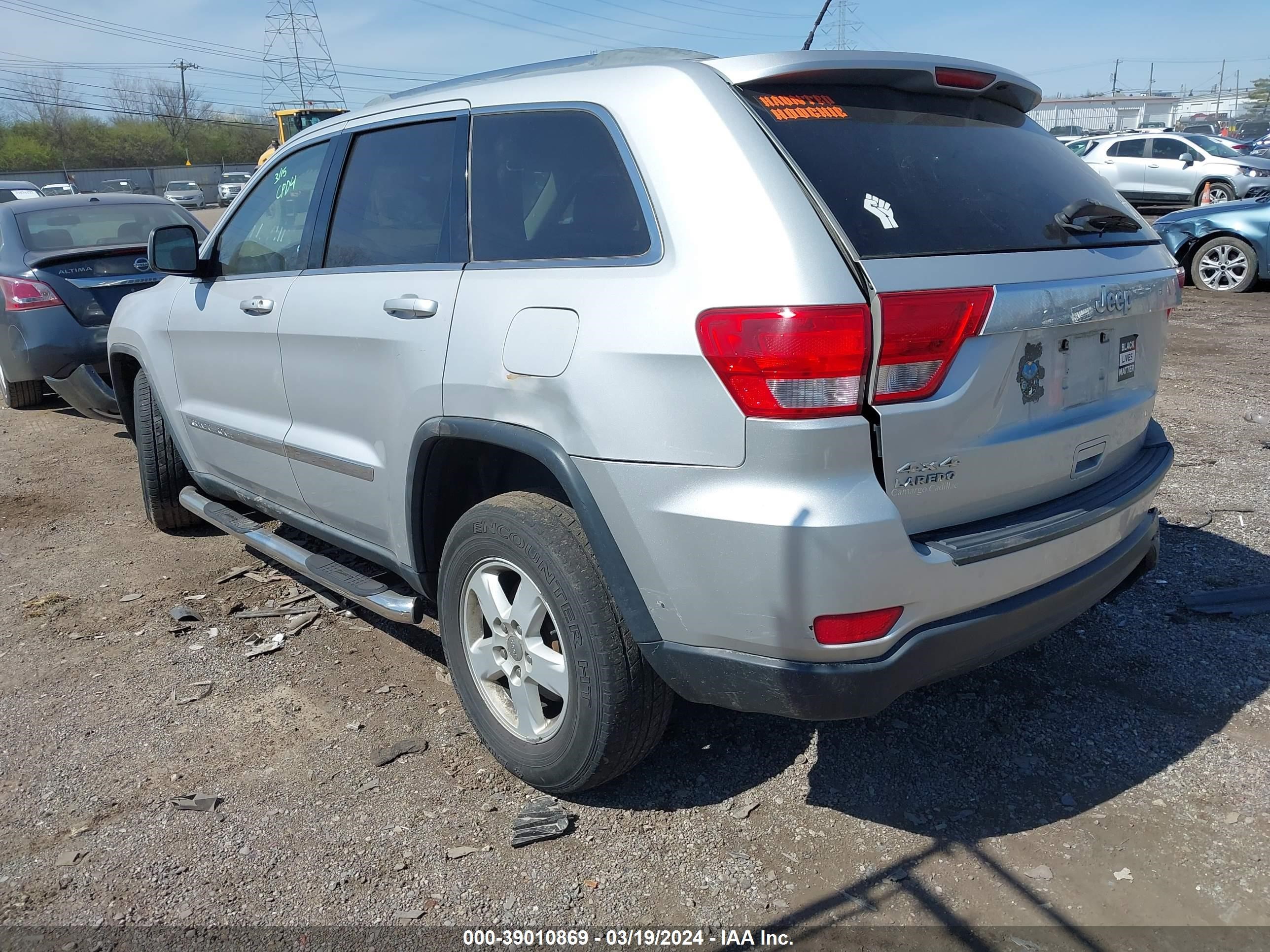 Photo 2 VIN: 1C4RJFAG5CC119037 - JEEP GRAND CHEROKEE 