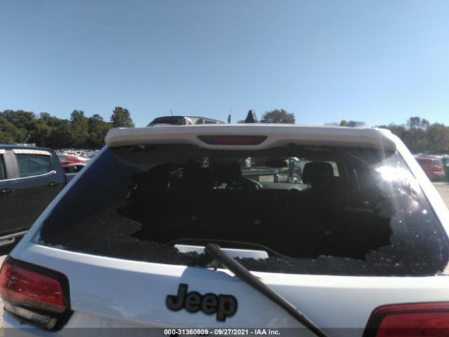 Photo 5 VIN: 1C4RJFAG5GC377824 - JEEP GRAND CHEROKEE 