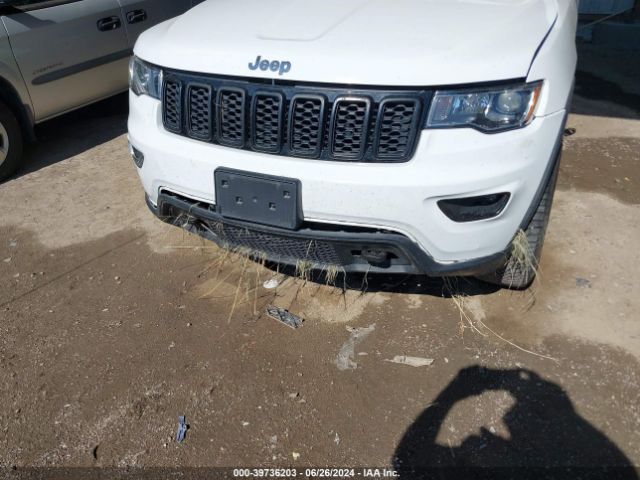 Photo 5 VIN: 1C4RJFAG5JC155274 - JEEP GRAND CHEROKEE 