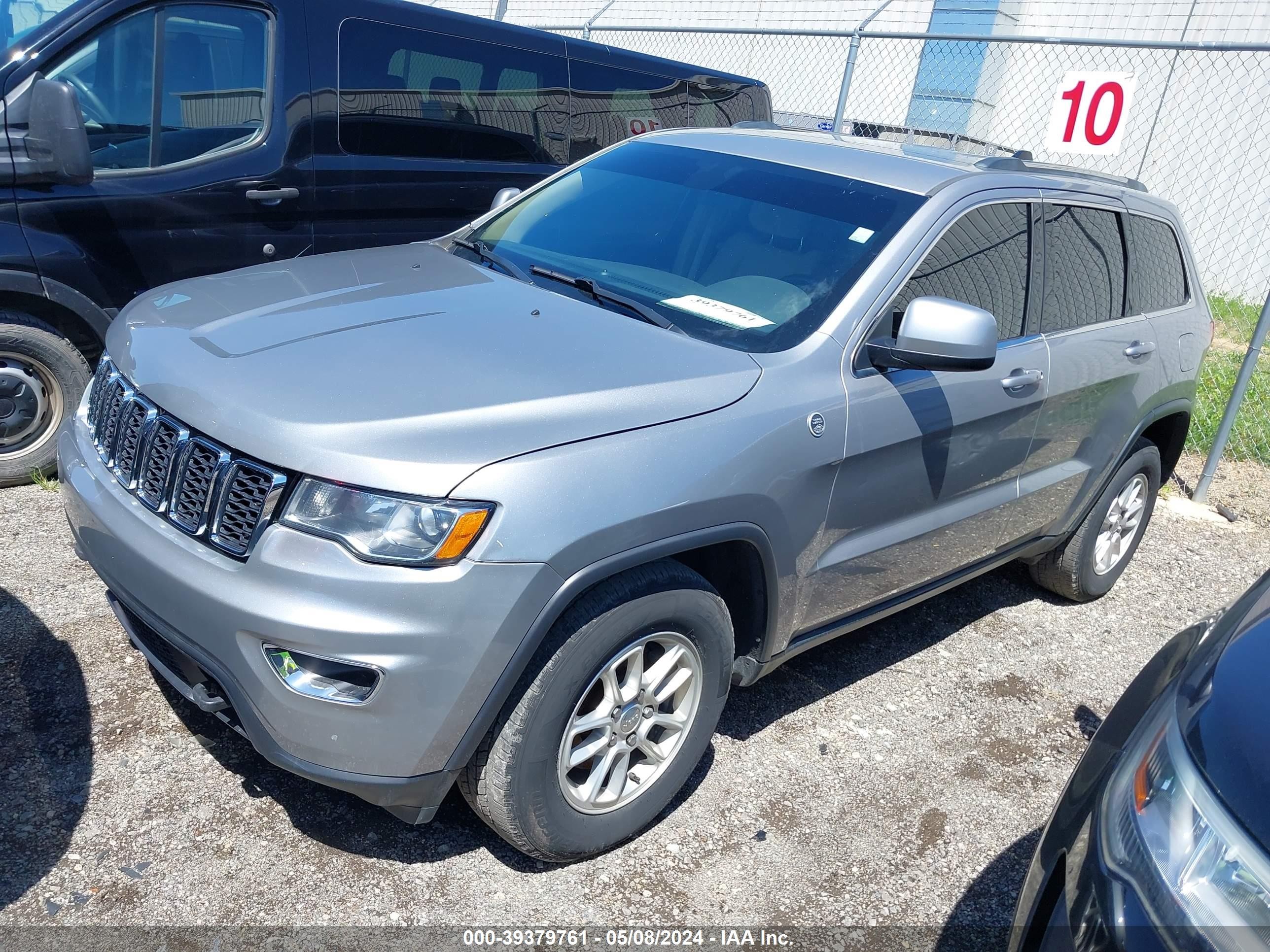 Photo 1 VIN: 1C4RJFAG5JC410151 - JEEP GRAND CHEROKEE 