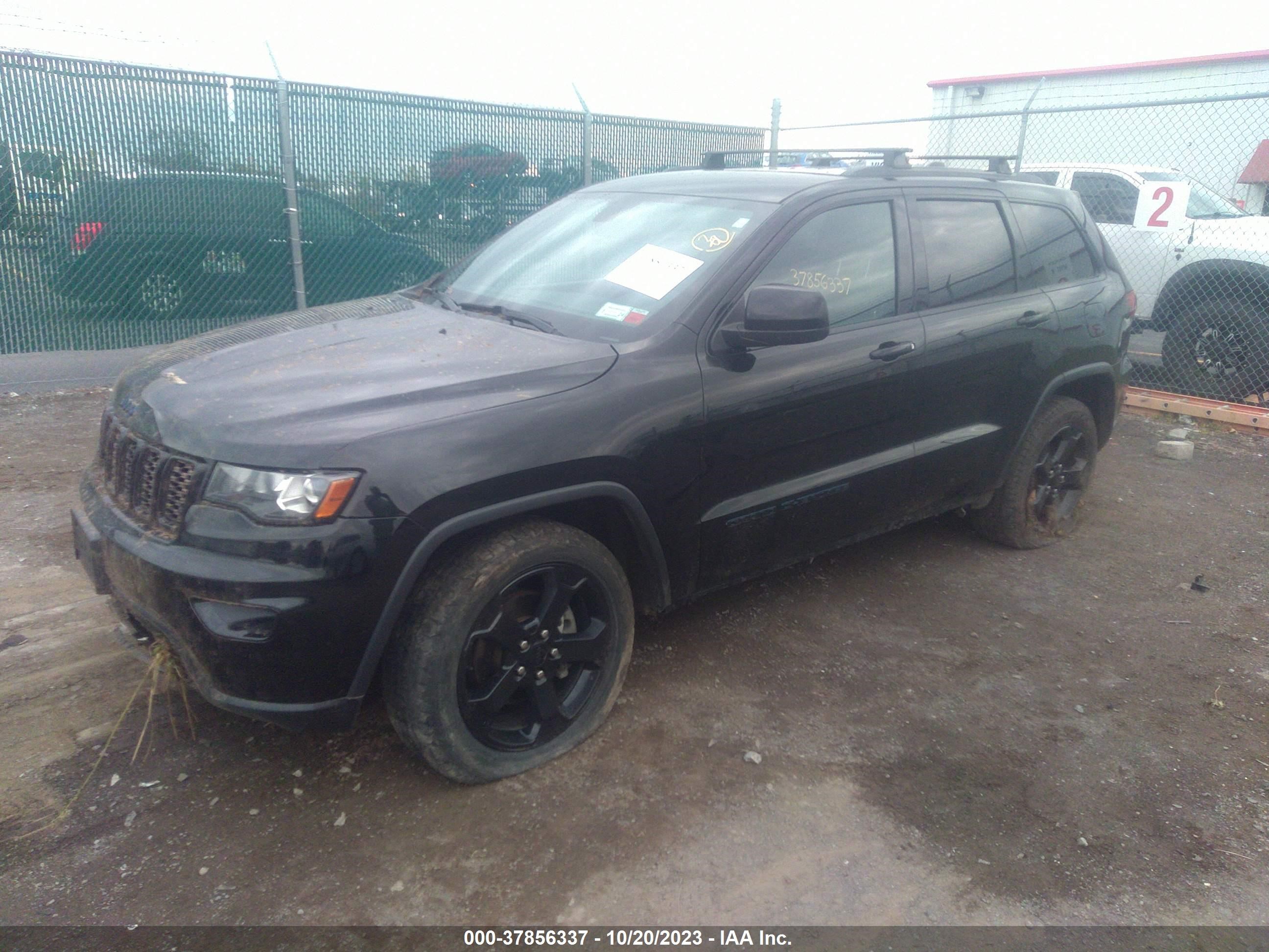 Photo 1 VIN: 1C4RJFAG5KC619763 - JEEP GRAND CHEROKEE 