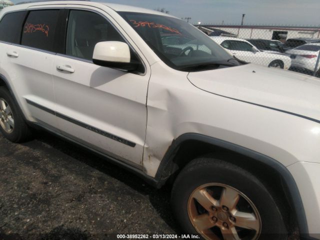 Photo 5 VIN: 1C4RJFAG6CC125137 - JEEP GRAND CHEROKEE 