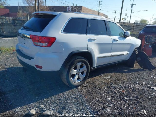 Photo 3 VIN: 1C4RJFAG6DC594861 - JEEP GRAND CHEROKEE 