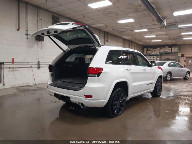 Photo 3 VIN: 1C4RJFAG6HC892137 - JEEP GRAND CHEROKEE 