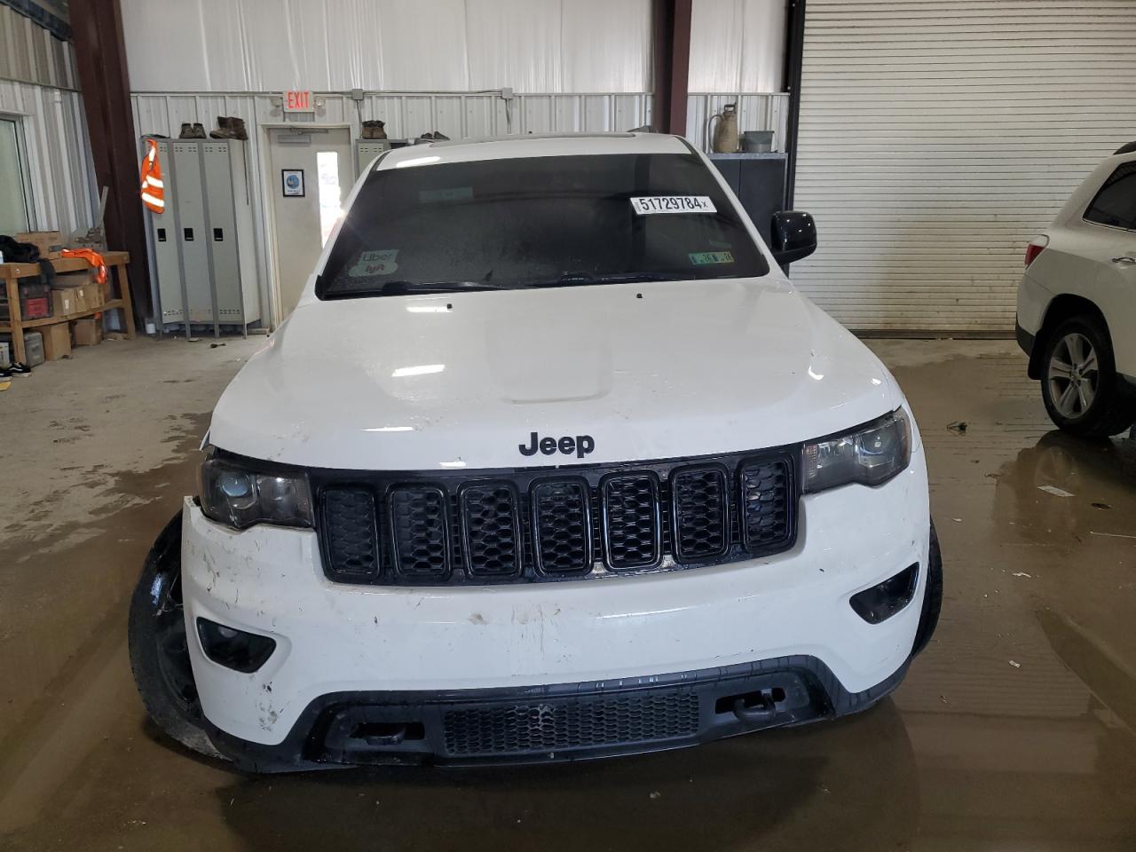 Photo 4 VIN: 1C4RJFAG6JC503177 - JEEP GRAND CHEROKEE 