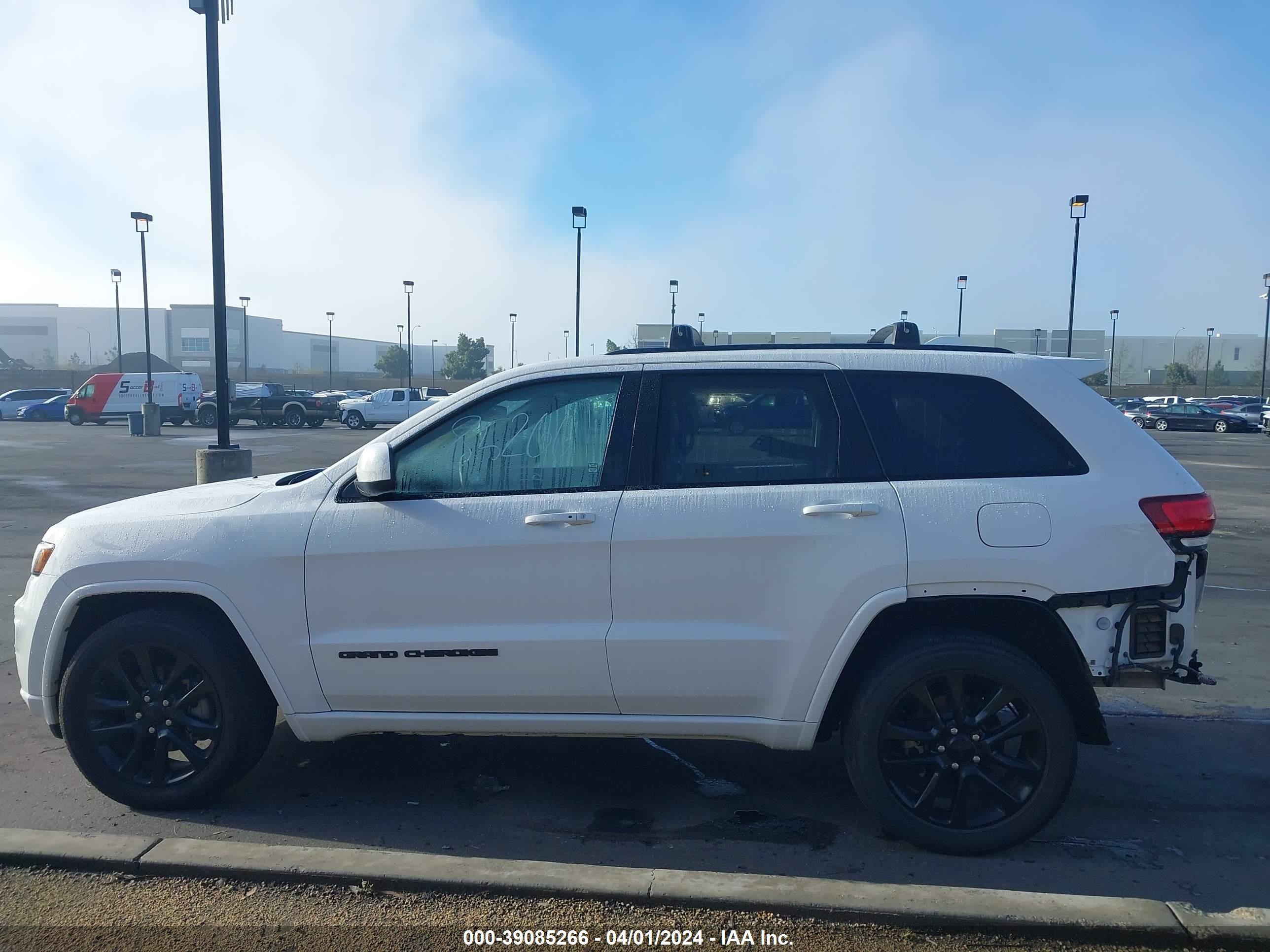 Photo 14 VIN: 1C4RJFAG6KC566183 - JEEP GRAND CHEROKEE 