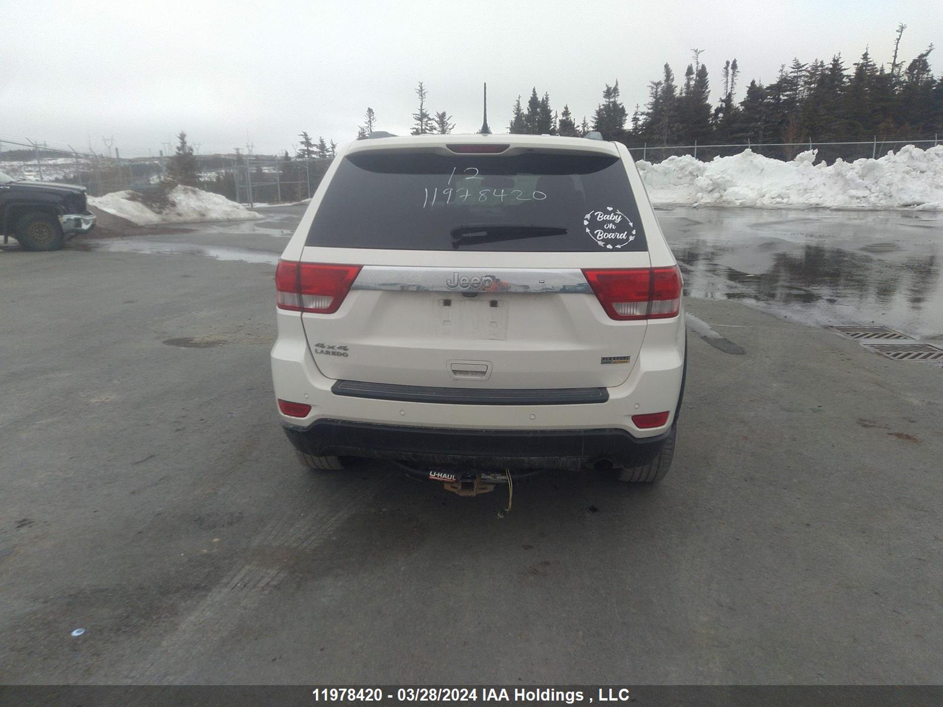 Photo 16 VIN: 1C4RJFAG7CC217003 - JEEP GRAND CHEROKEE 