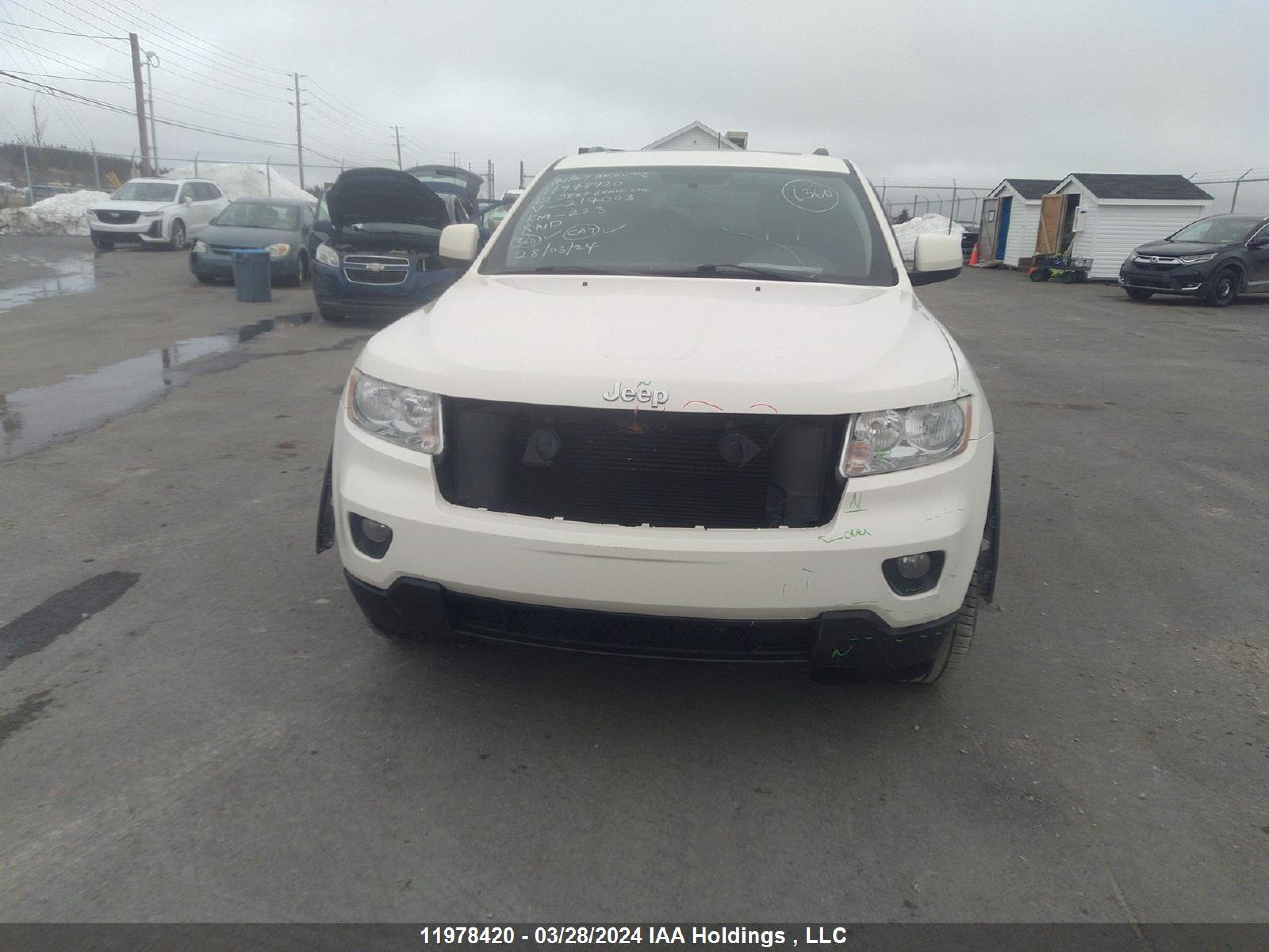 Photo 5 VIN: 1C4RJFAG7CC217003 - JEEP GRAND CHEROKEE 