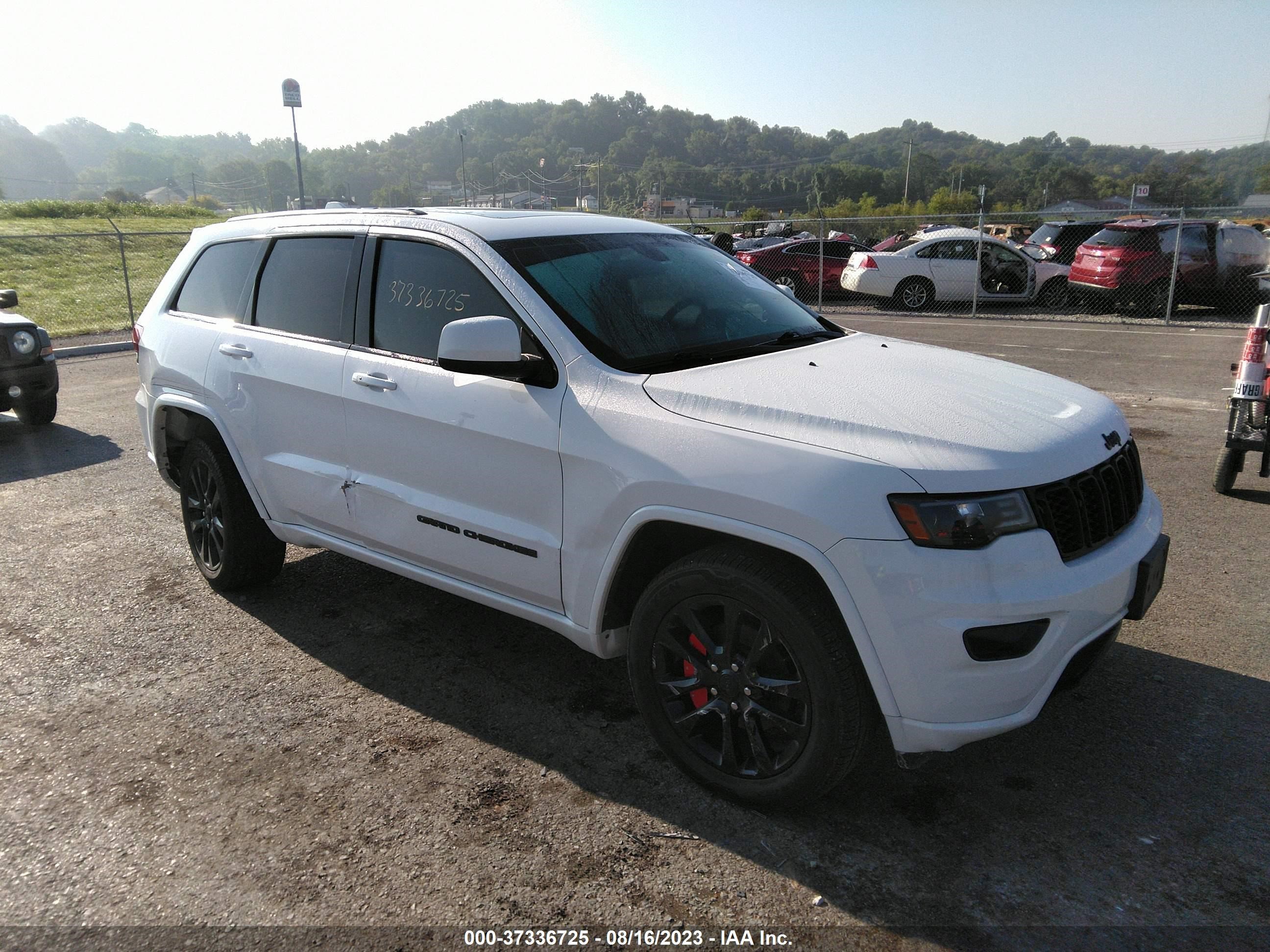 Photo 0 VIN: 1C4RJFAG7HC744756 - JEEP GRAND CHEROKEE 