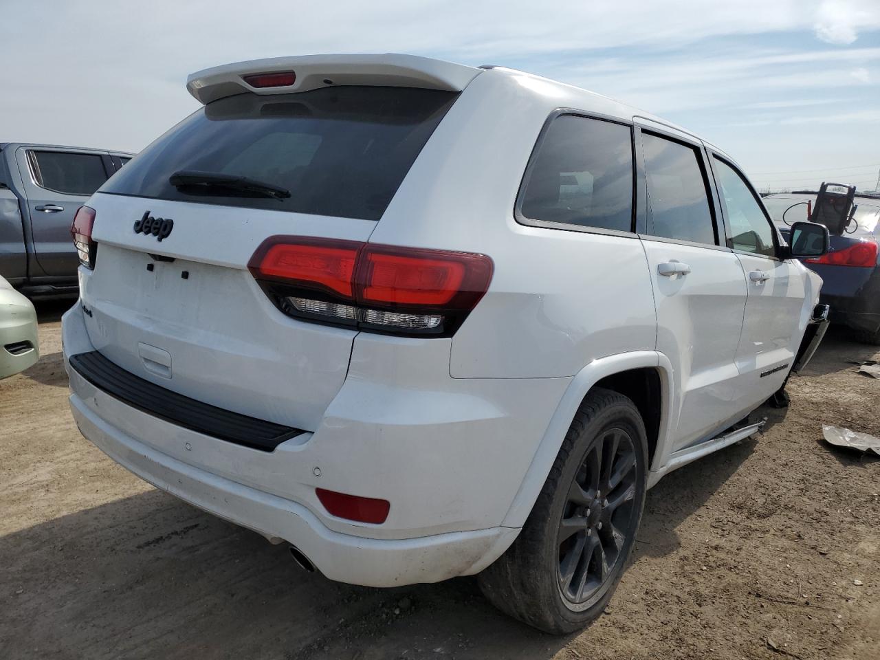 Photo 2 VIN: 1C4RJFAG7HC905767 - JEEP GRAND CHEROKEE 