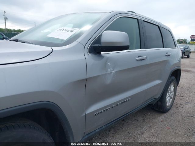 Photo 5 VIN: 1C4RJFAG7JC276470 - JEEP GRAND CHEROKEE 