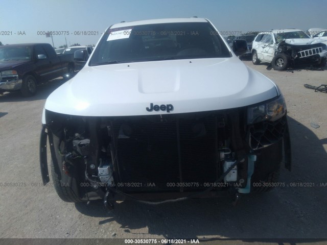 Photo 5 VIN: 1C4RJFAG7JC352768 - JEEP GRAND CHEROKEE 