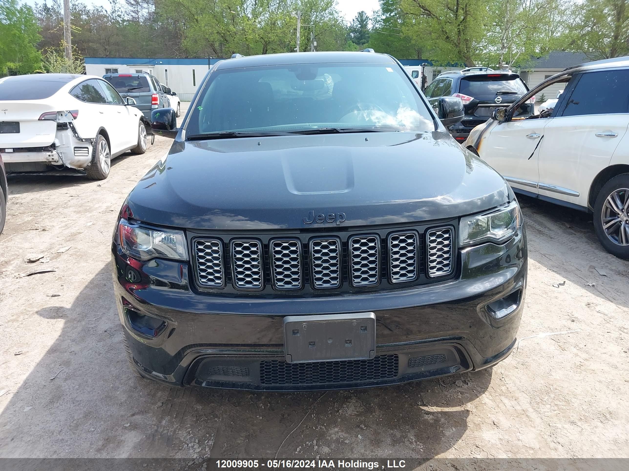 Photo 11 VIN: 1C4RJFAG7MC807347 - JEEP GRAND CHEROKEE 