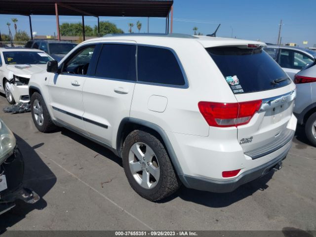 Photo 2 VIN: 1C4RJFAG8CC156521 - JEEP GRAND CHEROKEE 