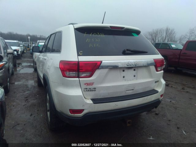 Photo 2 VIN: 1C4RJFAG8CC218533 - JEEP GRAND CHEROKEE 