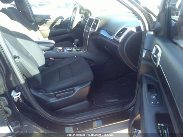 Photo 4 VIN: 1C4RJFAG8CC303629 - JEEP GRAND CHEROKEE 