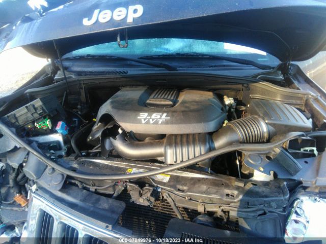 Photo 9 VIN: 1C4RJFAG8DC641842 - JEEP GRAND CHEROKEE 