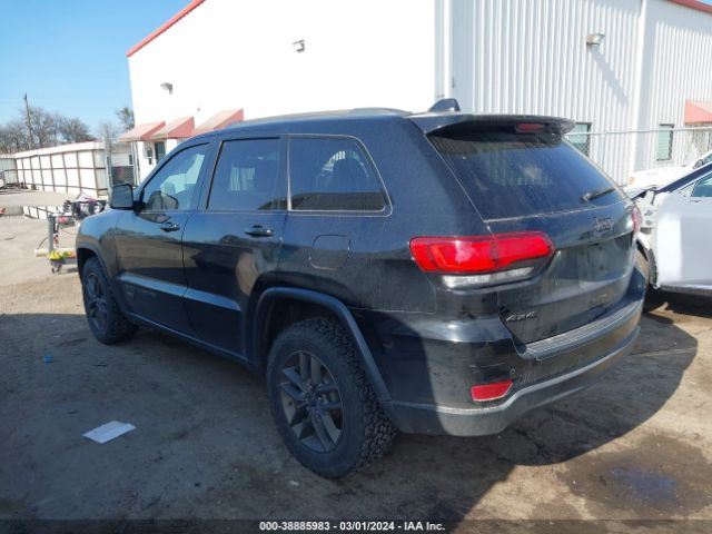 Photo 2 VIN: 1C4RJFAG8HC631978 - JEEP GRAND CHEROKEE 