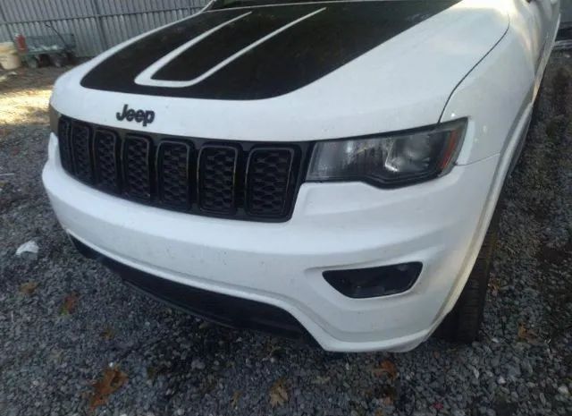 Photo 5 VIN: 1C4RJFAG8HC792248 - JEEP GRAND CHEROKEE 