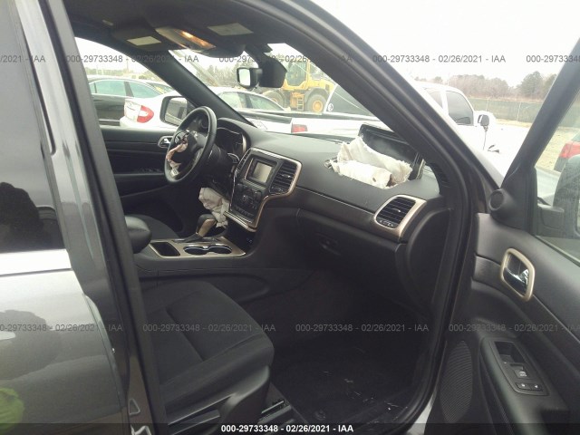 Photo 4 VIN: 1C4RJFAG8HC951320 - JEEP GRAND CHEROKEE 