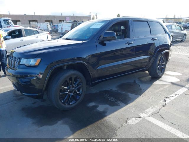 Photo 1 VIN: 1C4RJFAG8JC140607 - JEEP GRAND CHEROKEE 