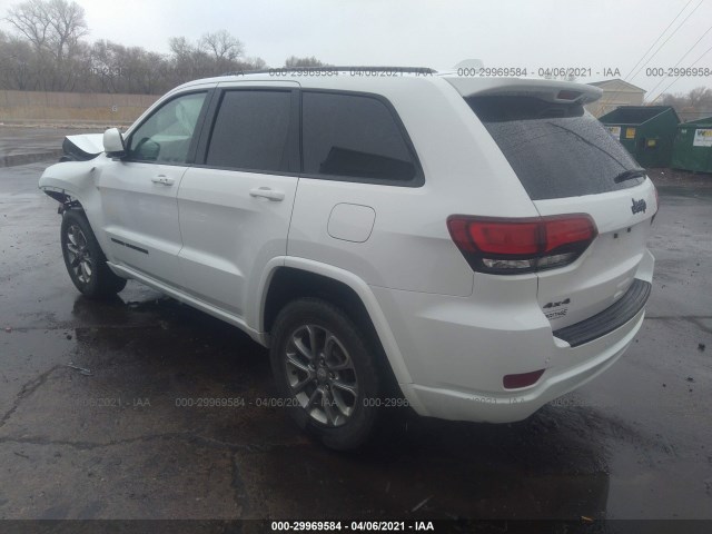 Photo 2 VIN: 1C4RJFAG8JC179794 - JEEP GRAND CHEROKEE 