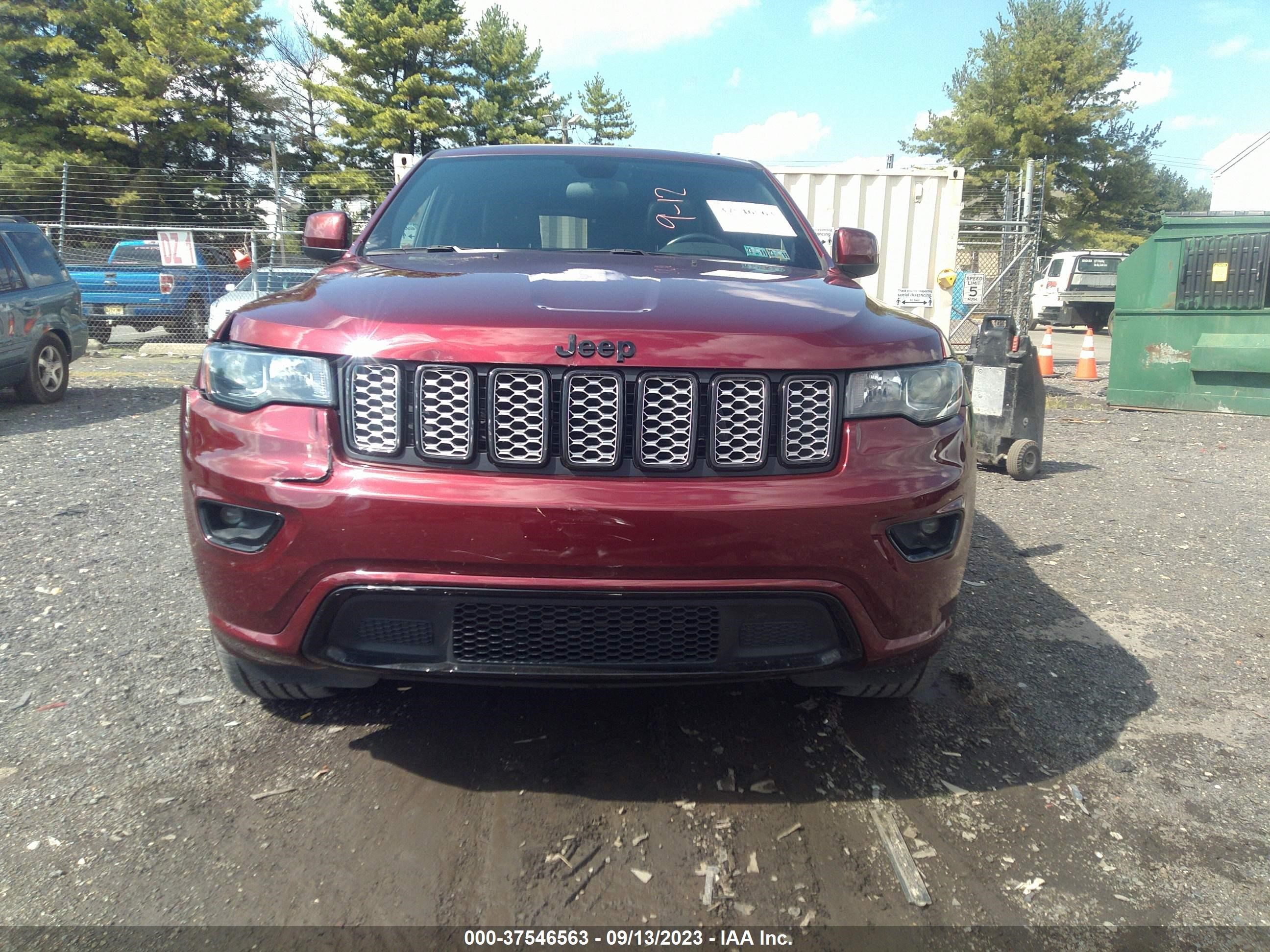 Photo 11 VIN: 1C4RJFAG8MC542163 - JEEP GRAND CHEROKEE 