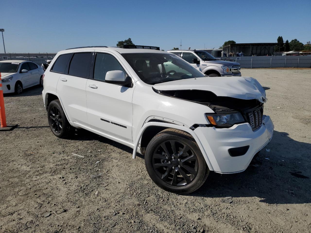 Photo 3 VIN: 1C4RJFAG8MC576877 - JEEP GRAND CHEROKEE 