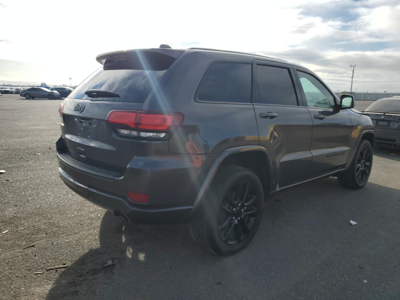 Photo 2 VIN: 1C4RJFAG8MC676123 - JEEP GRAND CHEROKEE 