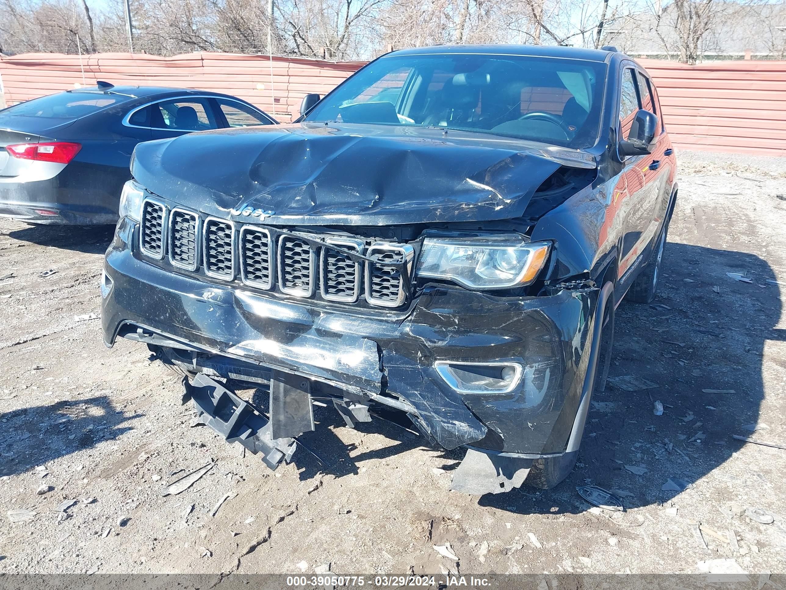 Photo 5 VIN: 1C4RJFAG8MC731394 - JEEP GRAND CHEROKEE 