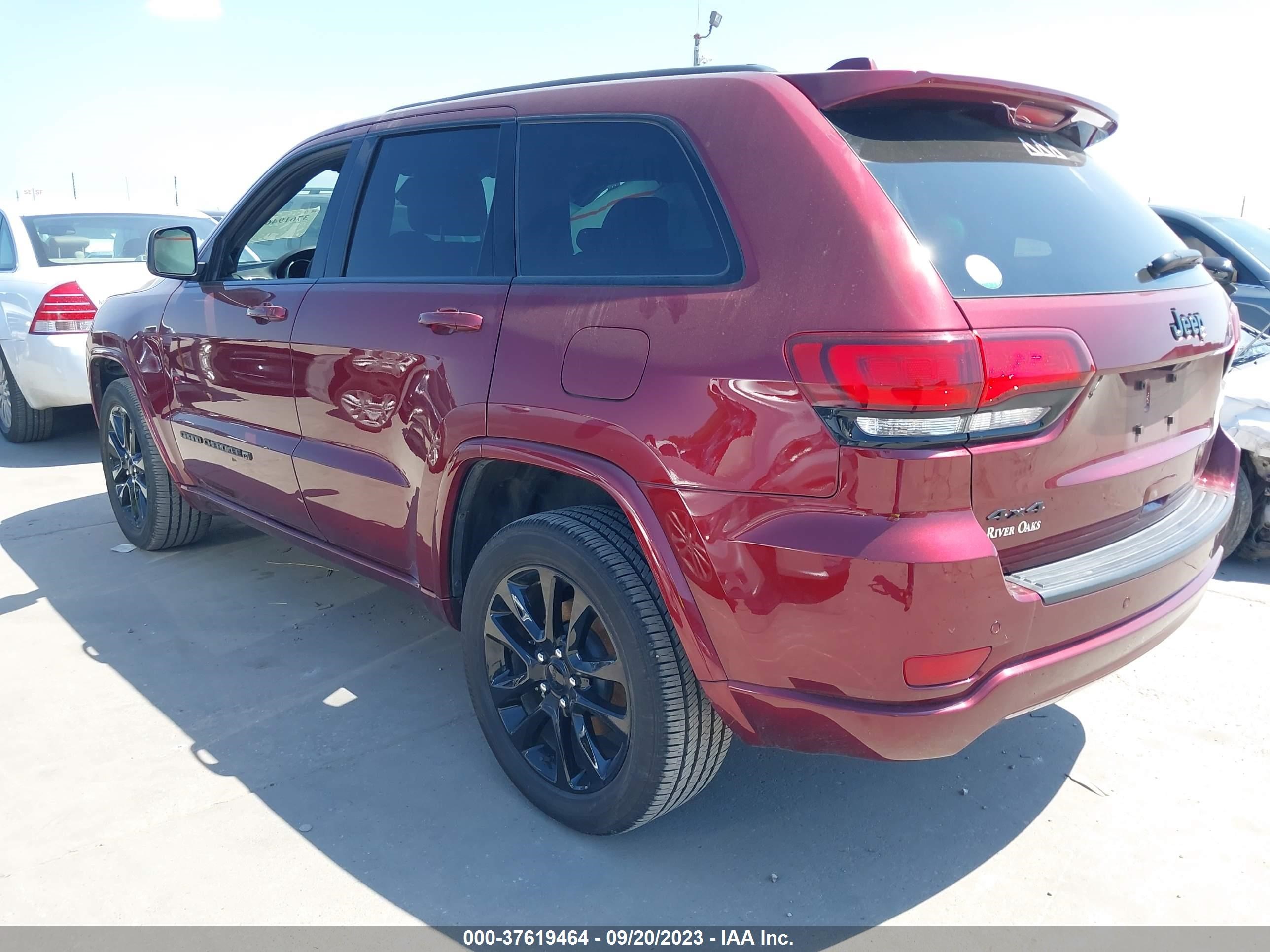 Photo 2 VIN: 1C4RJFAG8NC141388 - JEEP GRAND CHEROKEE 