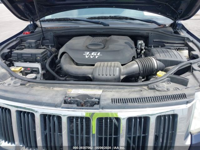 Photo 9 VIN: 1C4RJFAG9CC221389 - JEEP GRAND CHEROKEE 