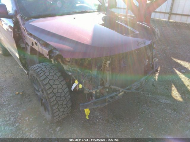 Photo 5 VIN: 1C4RJFAG9JC320436 - JEEP GRAND CHEROKEE 