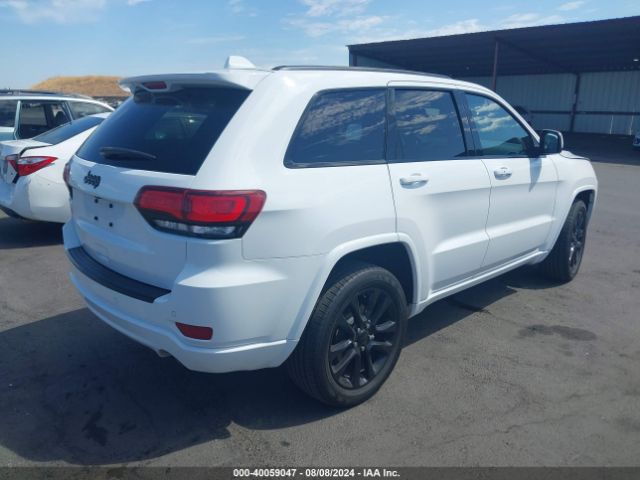 Photo 3 VIN: 1C4RJFAG9JC344039 - JEEP GRAND CHEROKEE 