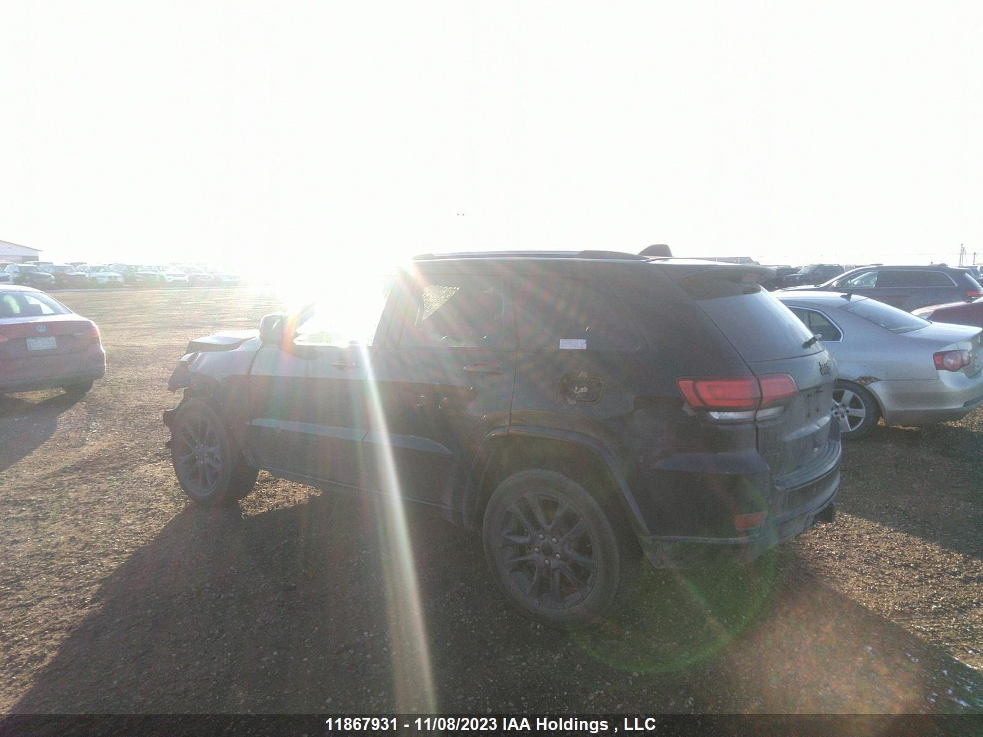 Photo 2 VIN: 1C4RJFAG9JC346891 - JEEP GRAND CHEROKEE 