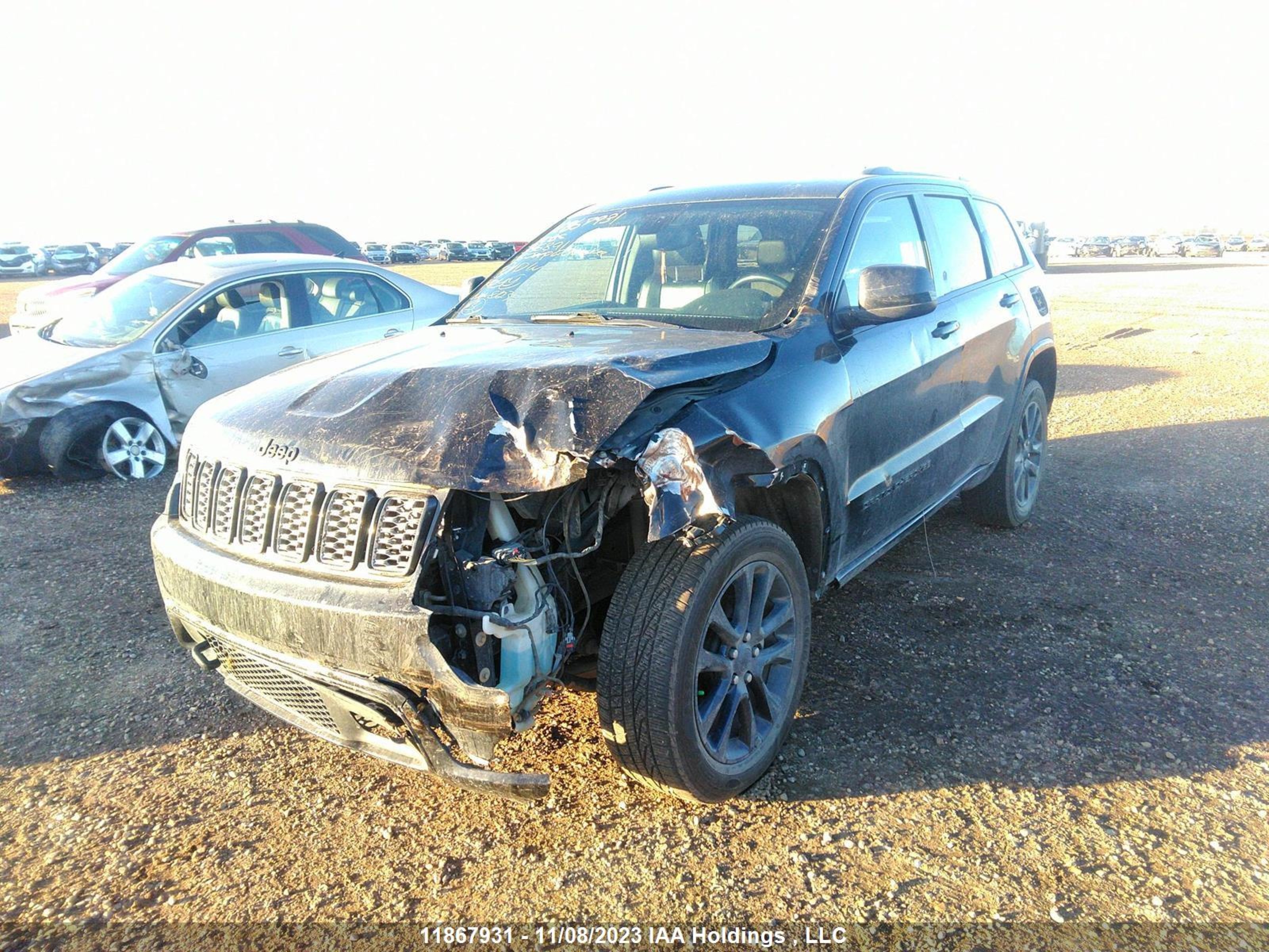 Photo 5 VIN: 1C4RJFAG9JC346891 - JEEP GRAND CHEROKEE 