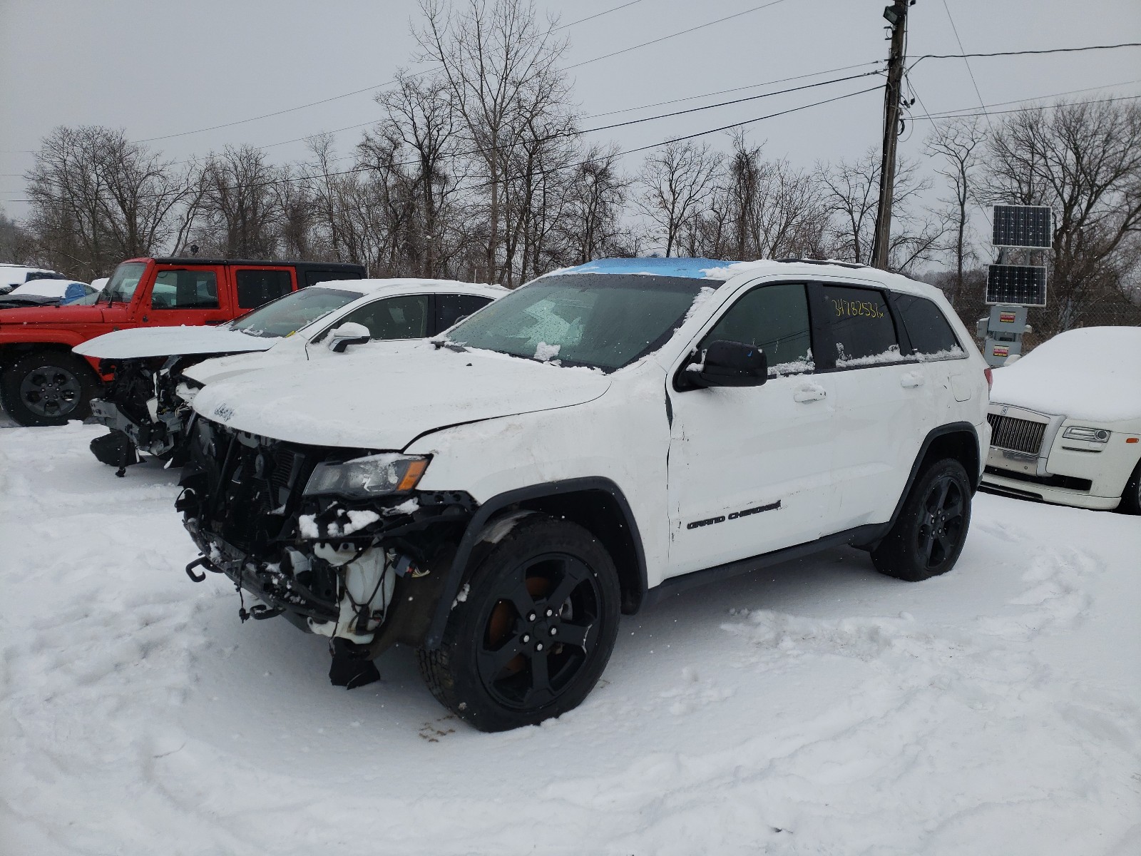 Photo 1 VIN: 1C4RJFAG9JC352710 - JEEP GRAND CHEROKEE 