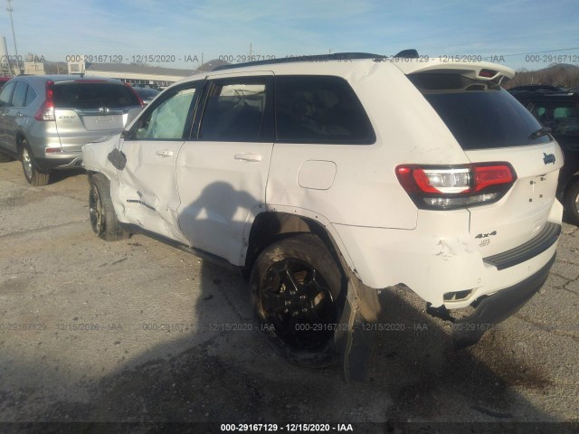 Photo 2 VIN: 1C4RJFAG9JC393886 - JEEP GRAND CHEROKEE 