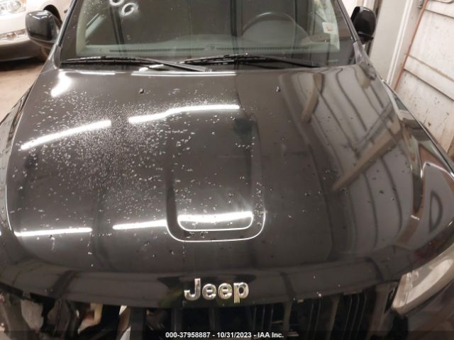 Photo 9 VIN: 1C4RJFAGXCC149053 - JEEP GRAND CHEROKEE 