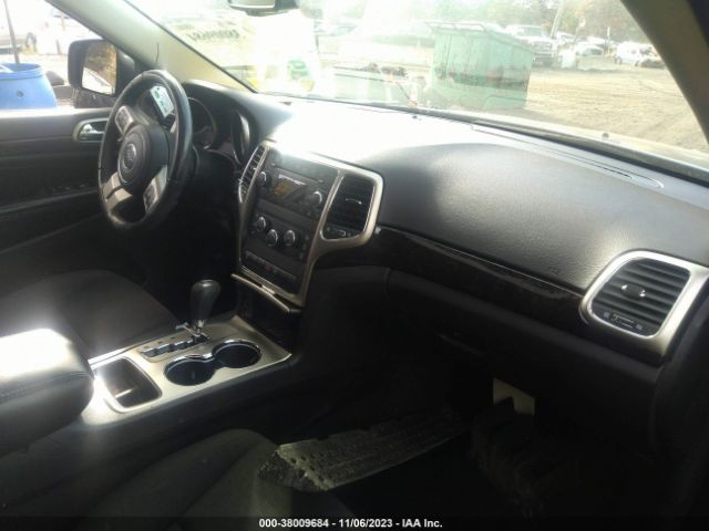 Photo 4 VIN: 1C4RJFAGXCC349835 - JEEP GRAND CHEROKEE 