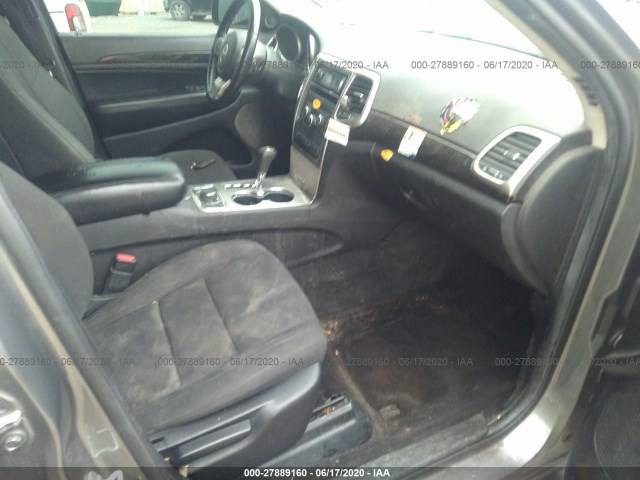 Photo 4 VIN: 1C4RJFAGXDC505924 - JEEP GRAND CHEROKEE 